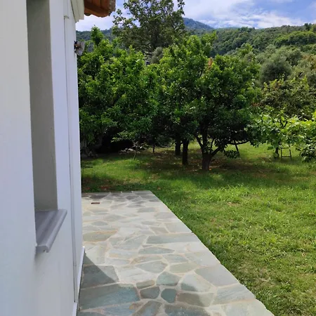 το καλύβι στην ανάληψη Nyaraló Zagorá