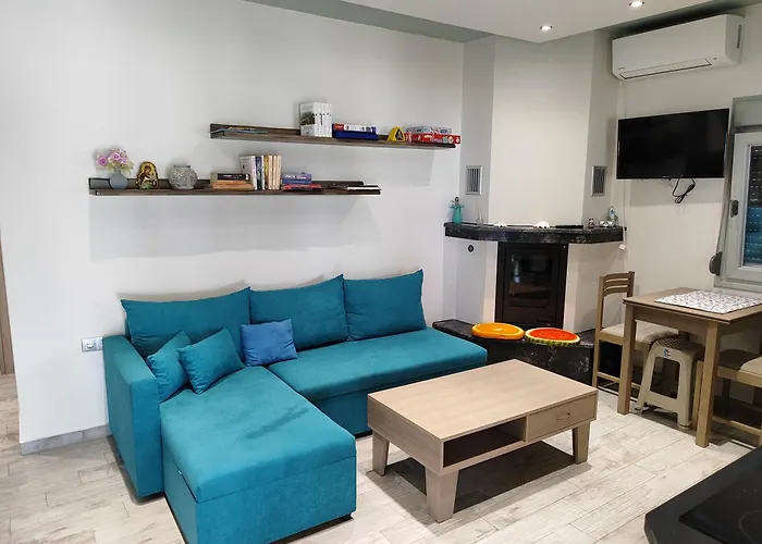 το καλύβι στην ανάληψη 度假居 *