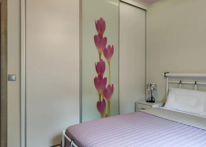 το καλύβι στην ανάληψη 度假居 *